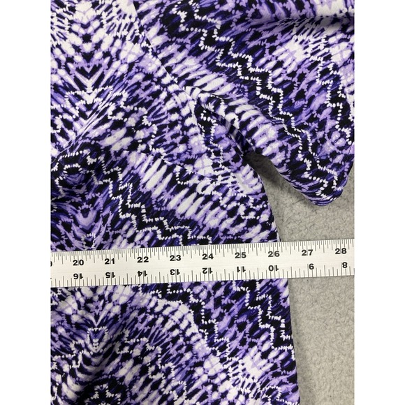 Catherines Top Womens Plus 1X 12/20W Purple Print Button Up Short Sleeve Relaxed - Picture 4 of 9